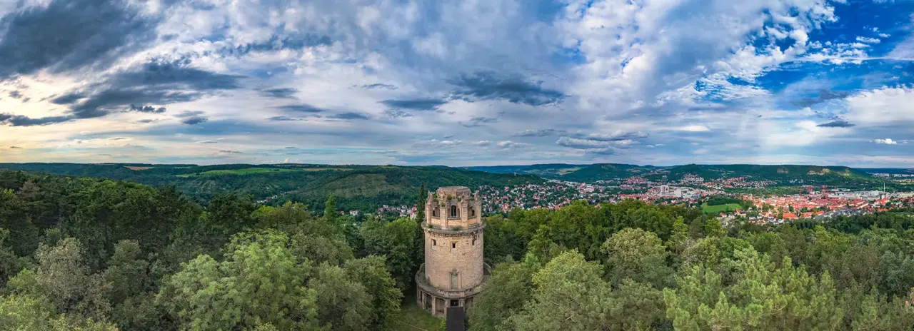 Bismarckturm Jena – Historischer Aussichtsturm auf dem Tatzend. Foto: Frank Liebold, Jenafotografx