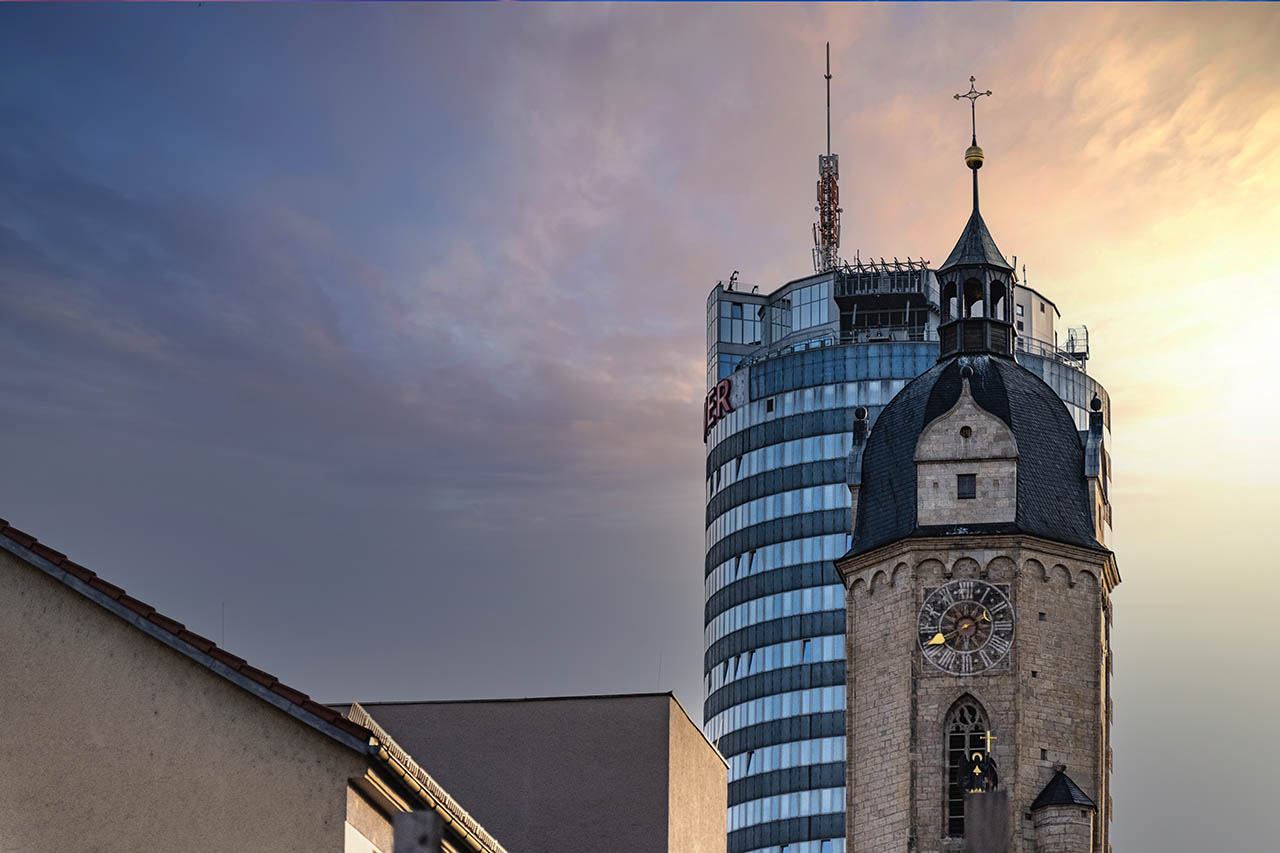 Erste Untersuchung des Gewölbes der Stadtkirche Jena abgeschlossen. Gute Nachricht: Kein Raumgerüst nötig – Sanierung wird günstiger. Spenden weiterhin erbeten. Foto: Frank Liebold, Jenafotografx