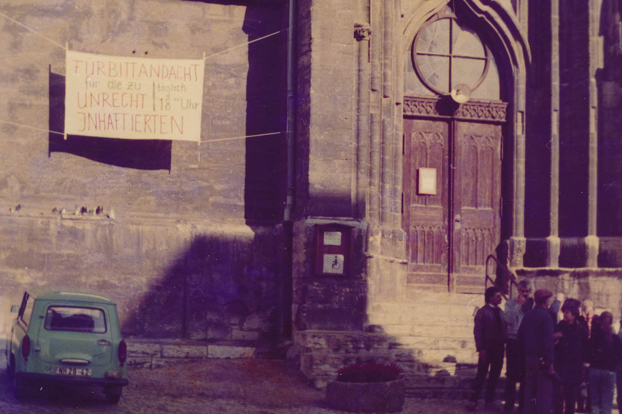 Erinnerung an den Herbst ’89: Gottesdienst in Jena. Foto: Stadtkirche 1989 Copyright ThürAZ