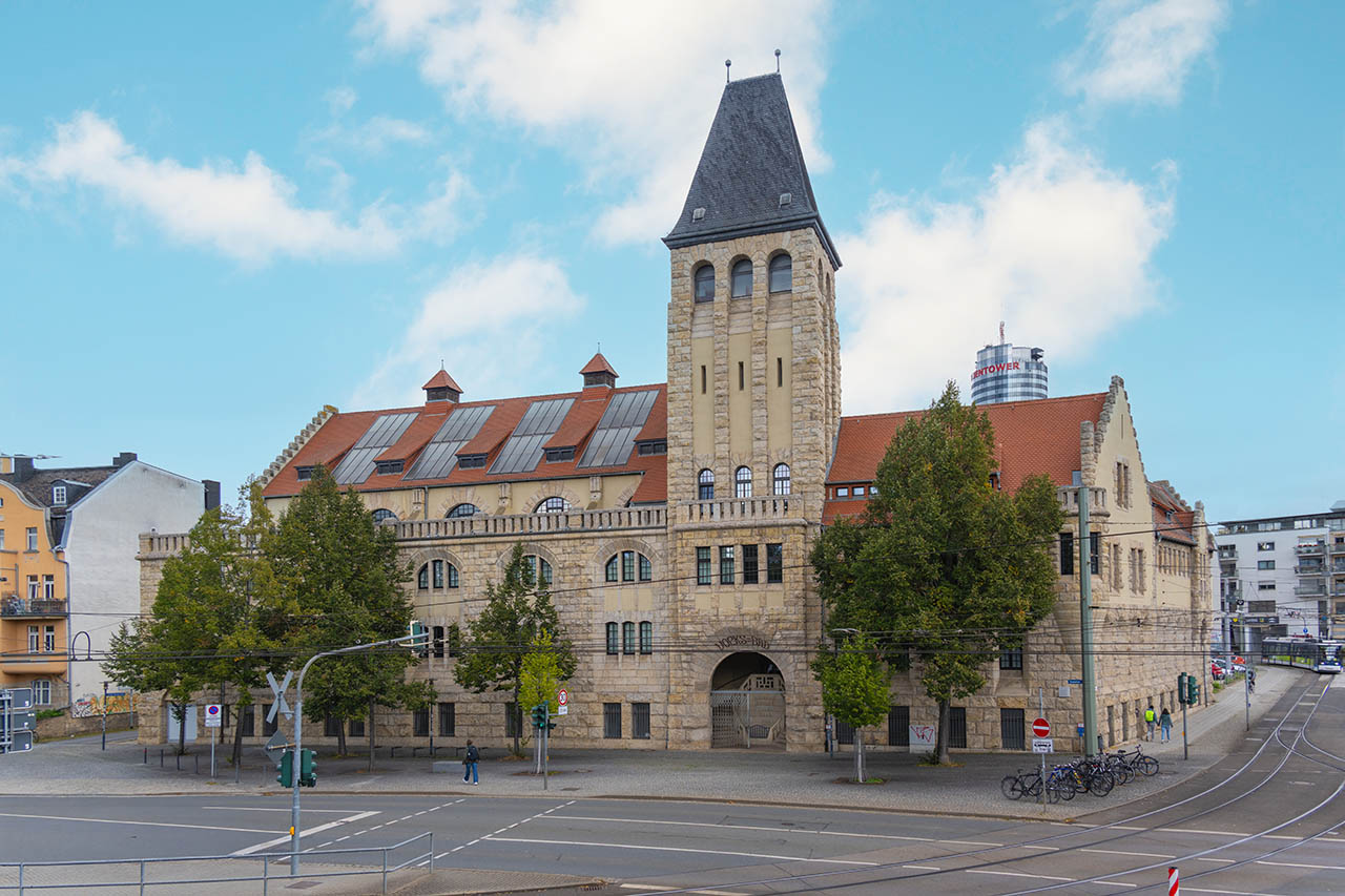 Kulturelle Highlights 2026 im Volksbad Jena: Lesungen, Theater, Konzerte & Familienprogramme. Jetzt Tickets sichern und unvergessliche Abende erleben! Kulturelle Highlights 2026 im Volksbad Jena. Foto: Frank Liebold, Jenafotografx